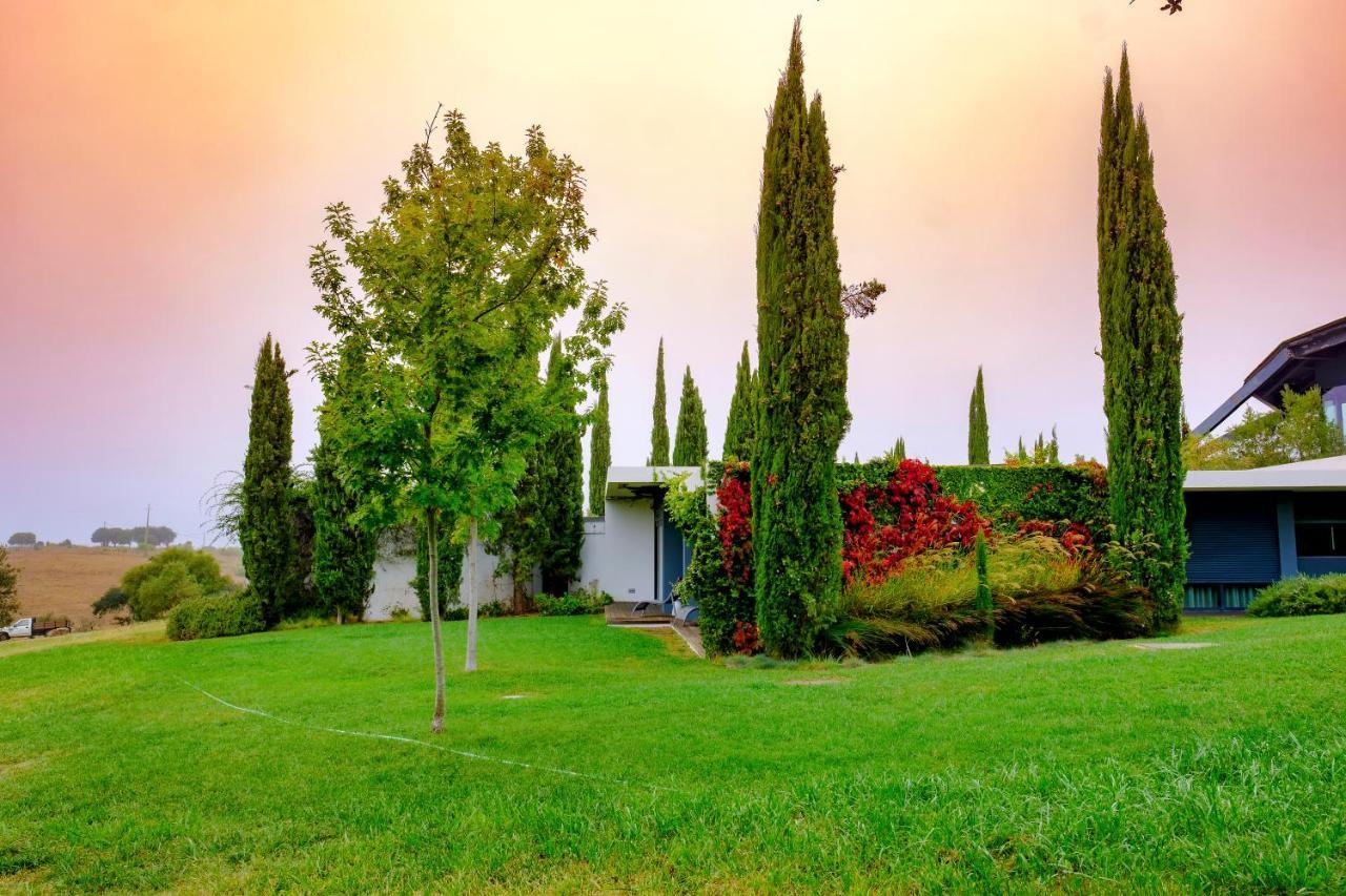 Herdade Da Cortesia Hotel Aviz Bagian luar foto